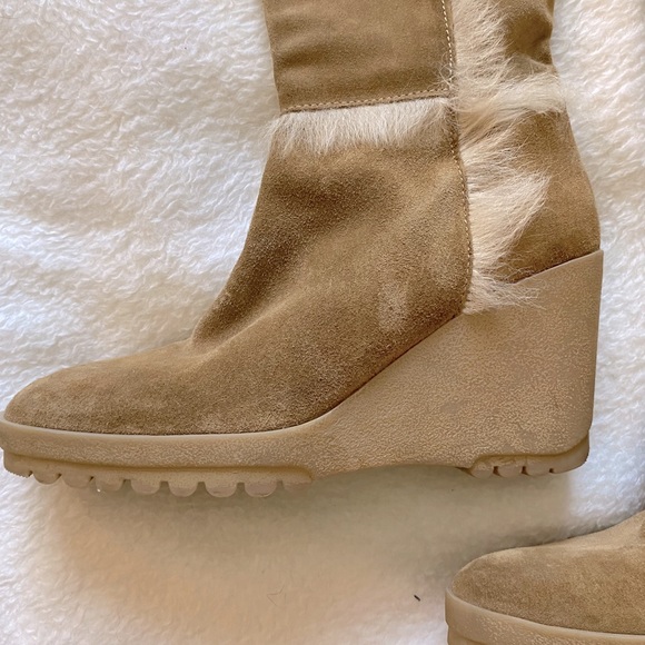 COACH Suede Wedge Boot w/ Fur - Picture 6 of 8